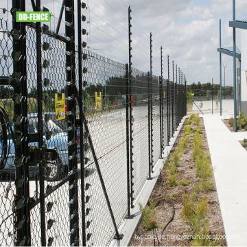 Elektrozaun für das Kraftwerk des Farm Gefängnisses